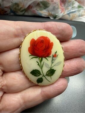 Vintage Red Rose Oval Floral Brooch # 186FF